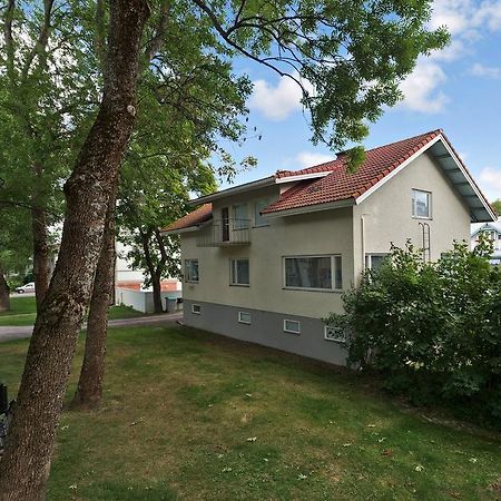 Majoitushuoneisto Tuomipuisto Apartment Naantali Ngoại thất bức ảnh