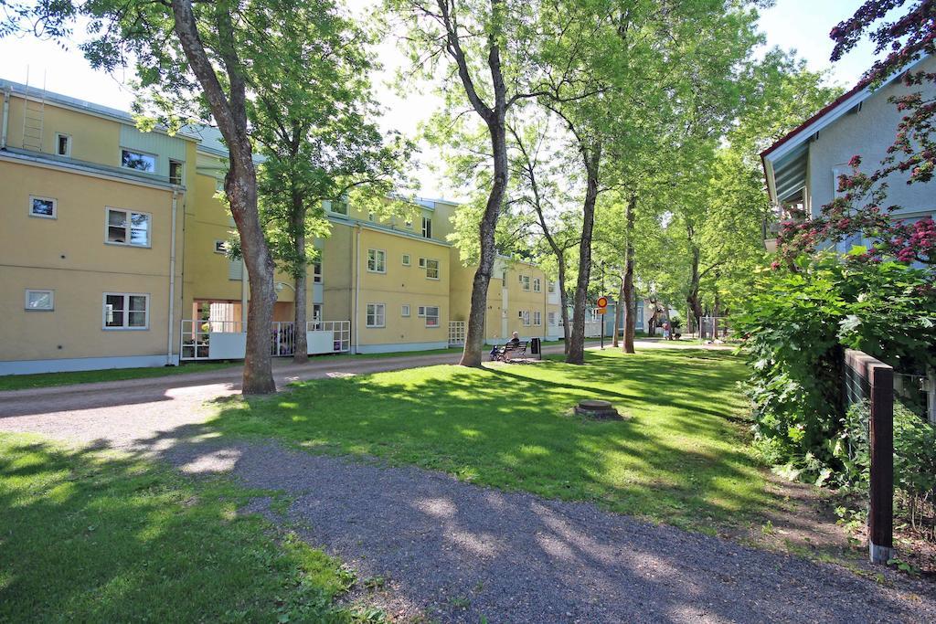 Majoitushuoneisto Tuomipuisto Apartment Naantali Ngoại thất bức ảnh