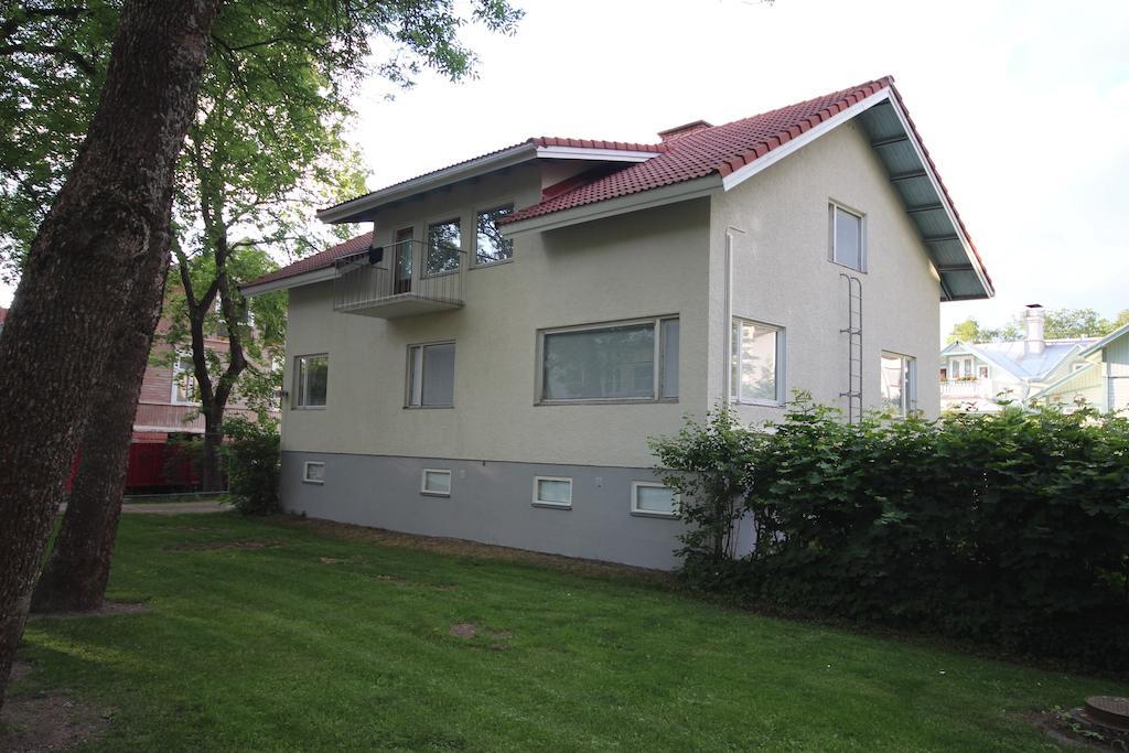 Majoitushuoneisto Tuomipuisto Apartment Naantali Ngoại thất bức ảnh